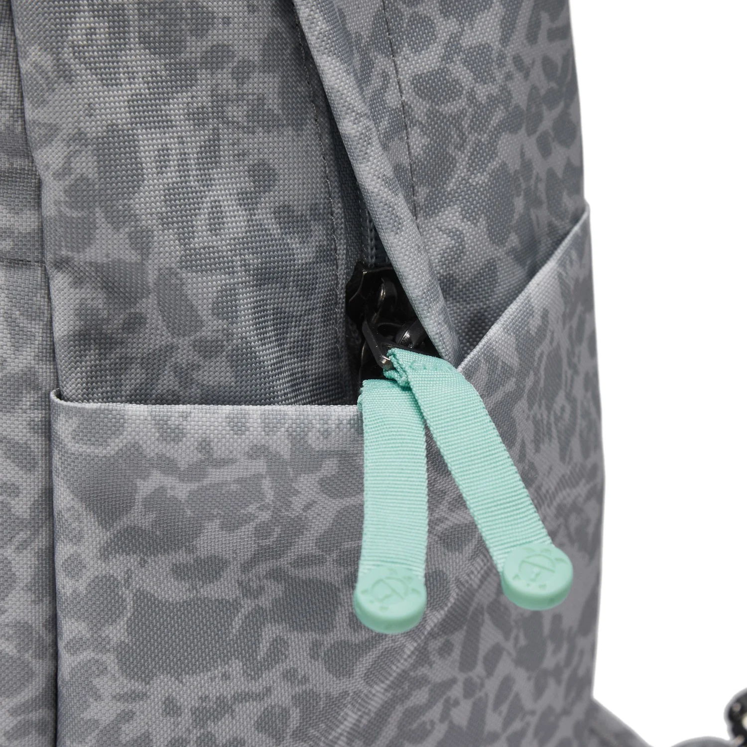 Pacsafe® GO 15L Anti-Theft Backpack - Image 15