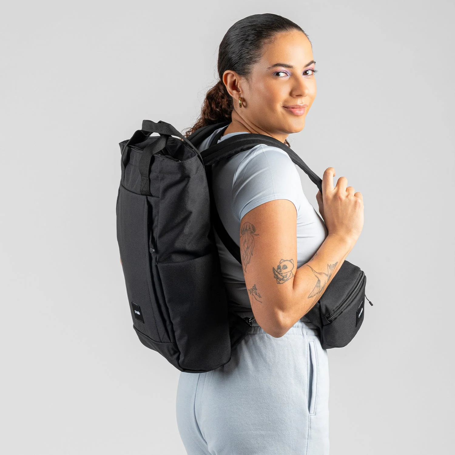 Pacsafe® GO Anti-Theft Totepack - Image 17