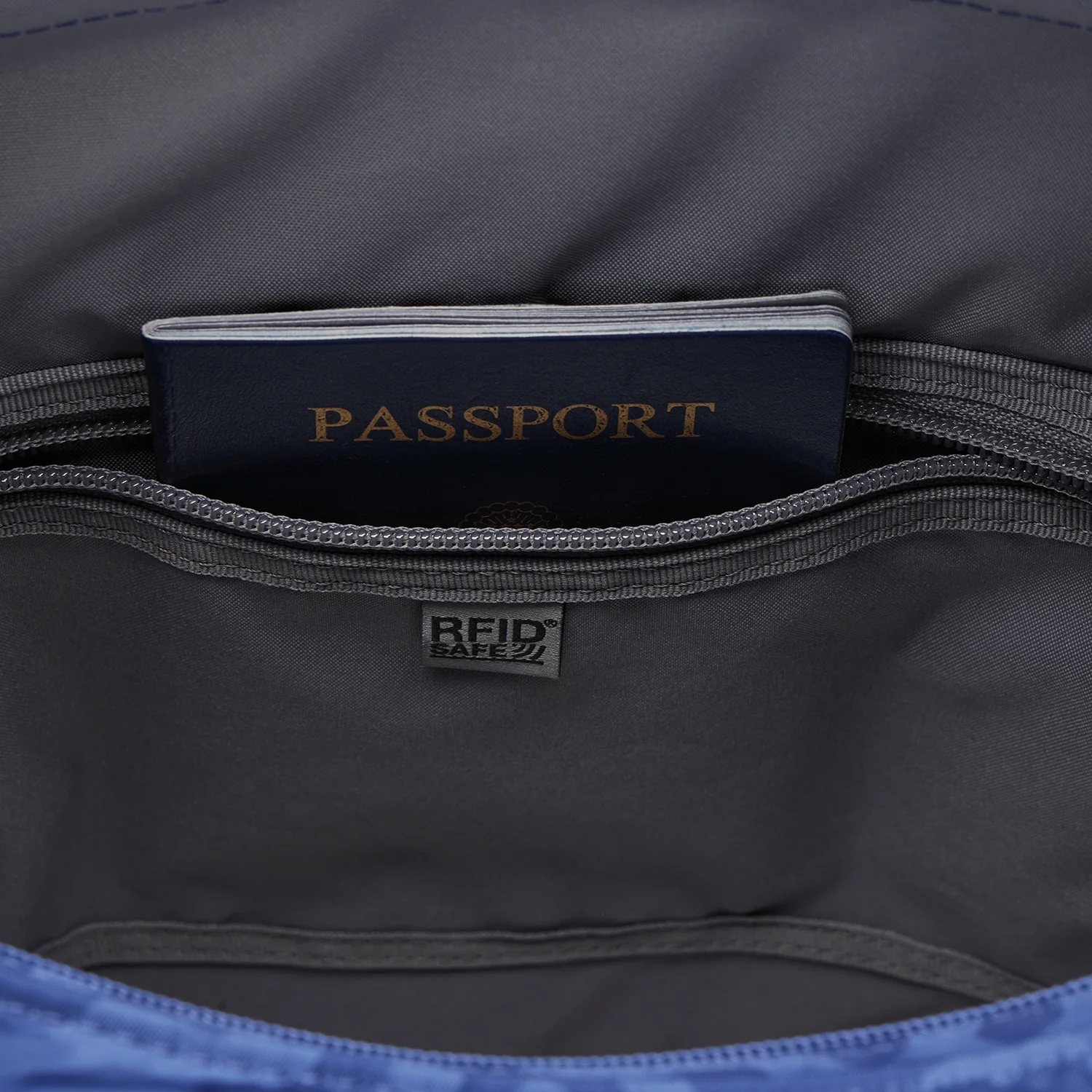 Pacsafe® GO Anti-Theft Totepack - Image 25