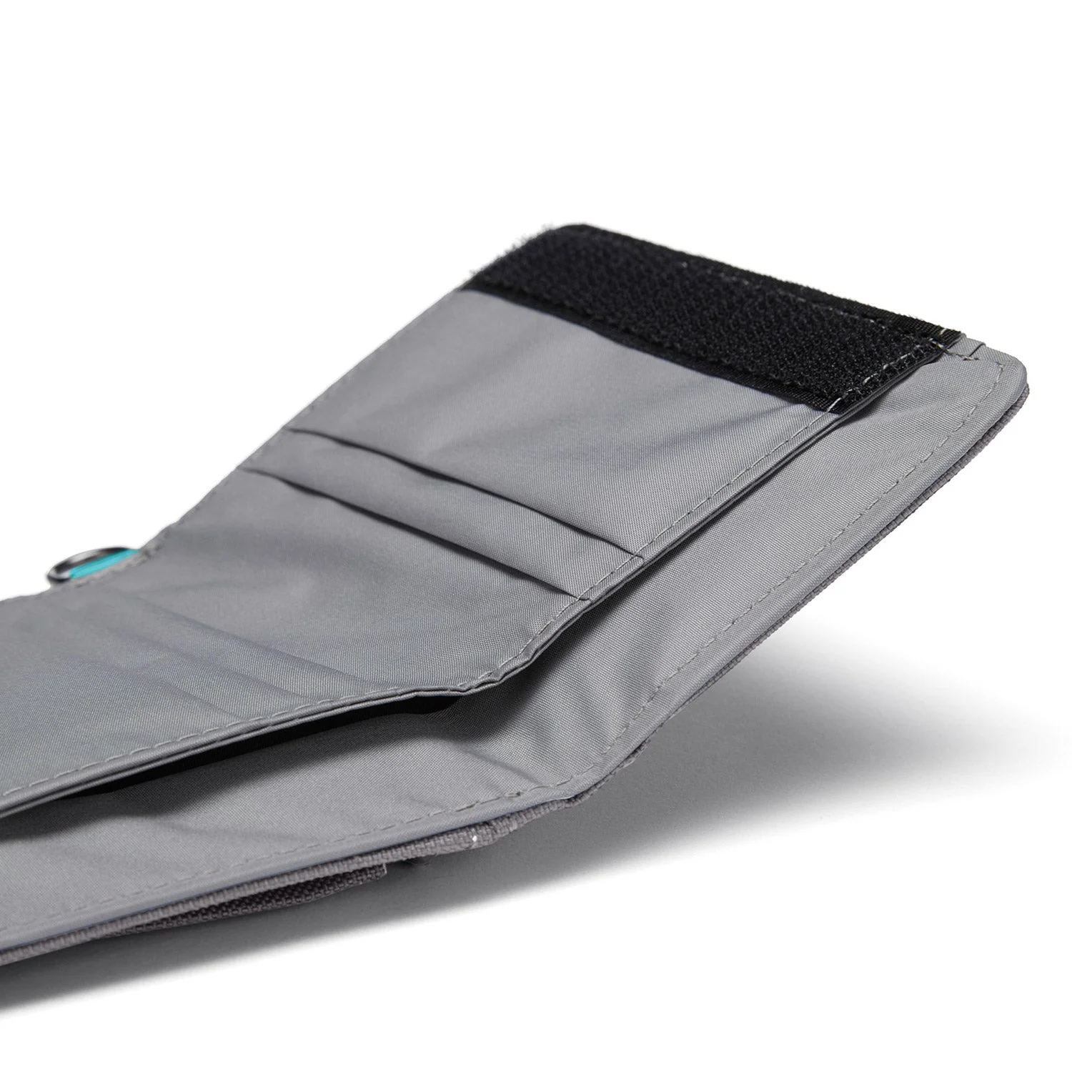 Pacsafe® RFIDsafe™ RFID blocking trifold wallet - Image 24
