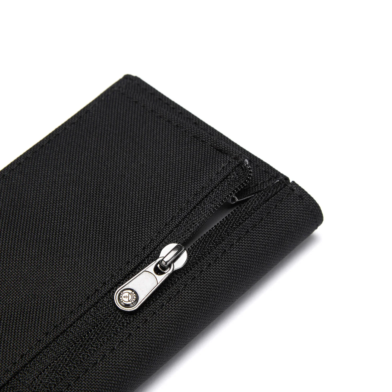 Pacsafe® RFIDsafe™ RFID blocking trifold wallet - Image 50