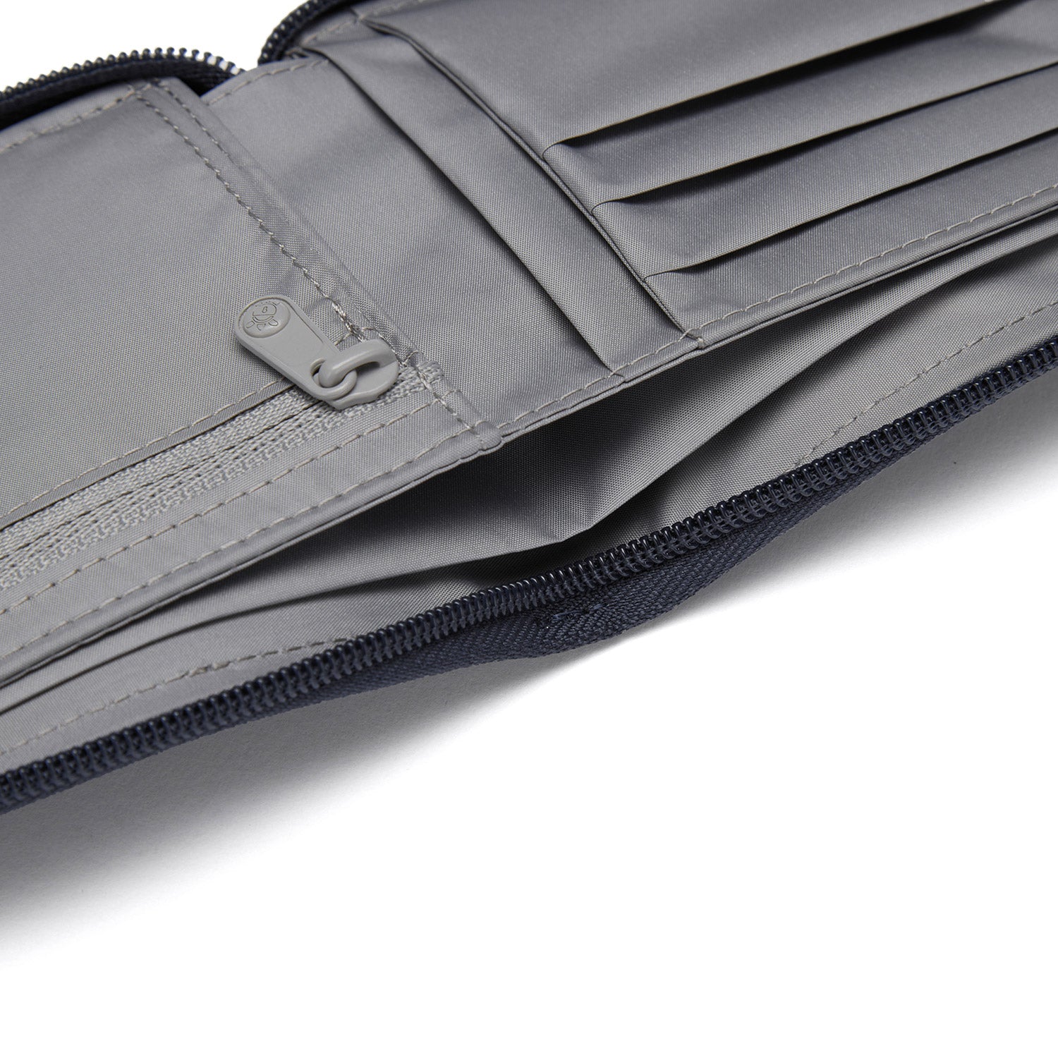 Pacsafe® RFIDsafe™ RFID blocking zip around wallet - Image 42