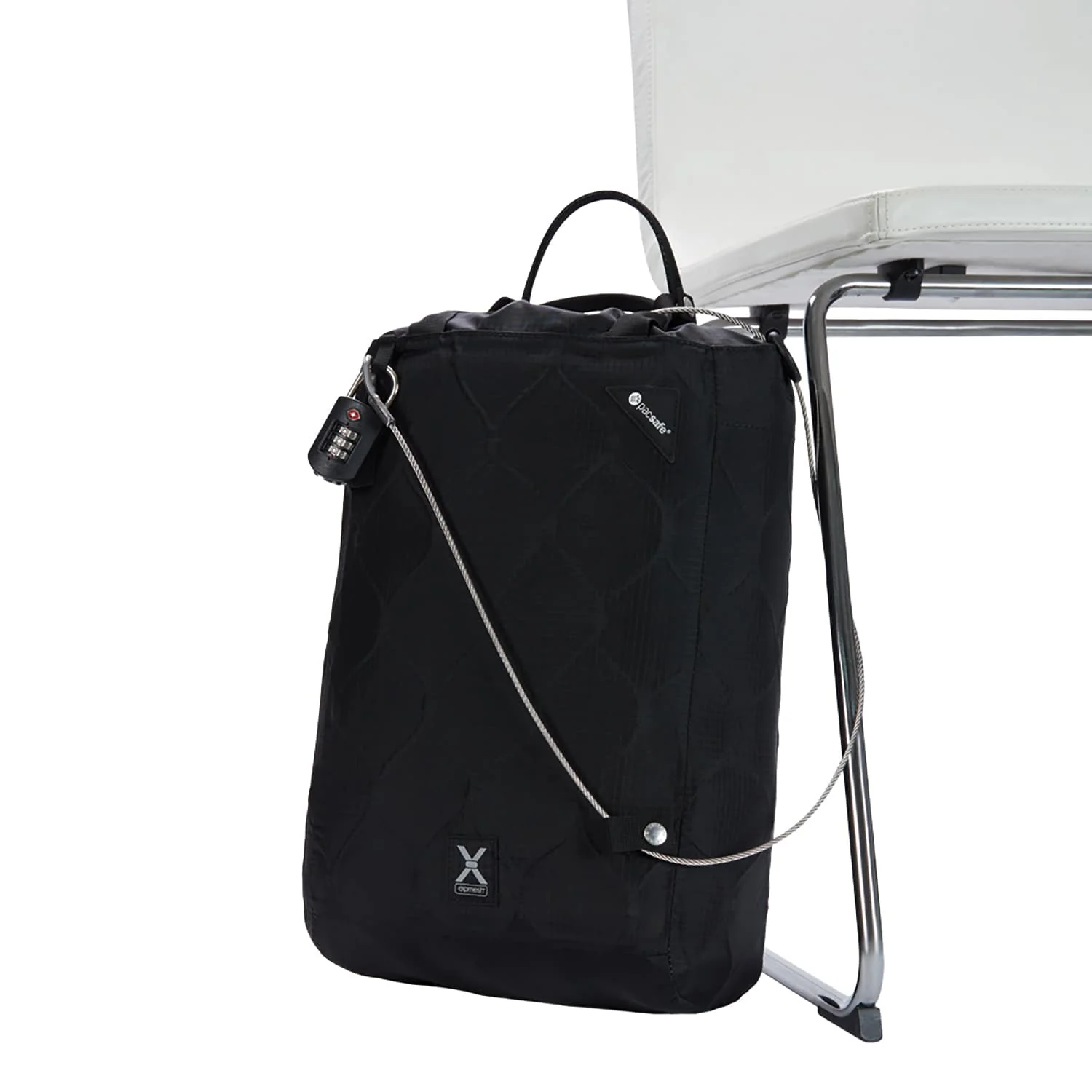Pacsafe® Travelsafe® X15 anti-theft portable safe - Image 2
